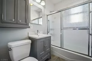 21 Broadview Ave, Maplewood, NJ 07040 - Photo 29