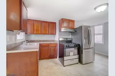 196 Lafayette St, Rahway, NJ 07065 - Photo 9