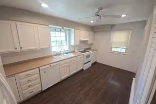 1052 Sussex Turnpike, Randolph Township, NJ 07869 - Photo 9