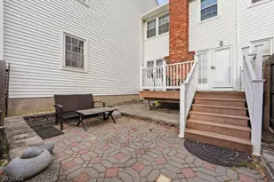 2304 Jamestown Common, Hillsborough Township, NJ 08844 - Photo 21