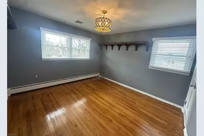 238 Eagle Rock Ave, Roseland, NJ 07068 - Photo 13