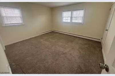 14 Walnut Pkwy #2, Montclair, NJ 07042 - Photo 11