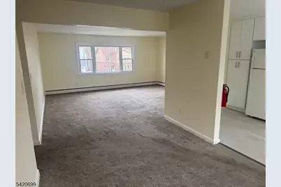 14 Walnut Pkwy #2, Montclair, NJ 07042 - Photo 3