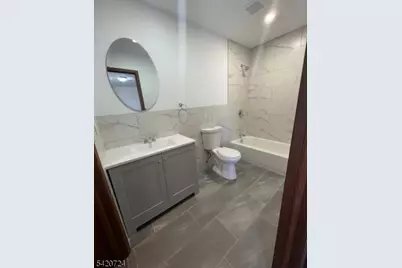 28 New York Ave #3, Newark, NJ 07105 - Photo 9