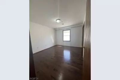 28 New York Ave #3, Newark, NJ 07105 - Photo 5