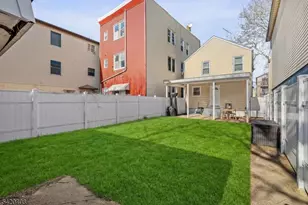 133 Brill St, Newark, NJ 07105 - Photo 45