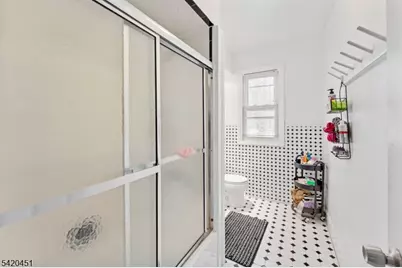 150 W 5th Ave, Roselle, NJ 07203 - Photo 21