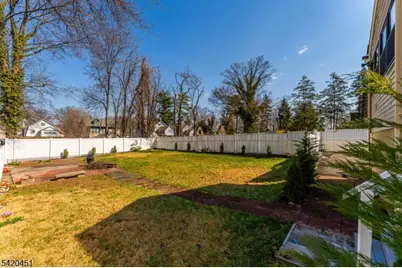 150 W 5th Ave, Roselle, NJ 07203 - Photo 35