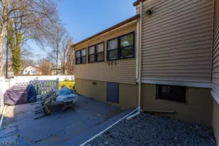 150 W 5th Ave, Roselle, NJ 07203 - Photo 33