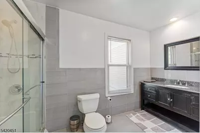 150 W 5th Ave, Roselle, NJ 07203 - Photo 17