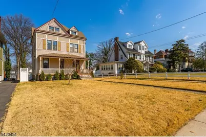 150 W 5th Ave, Roselle, NJ 07203 - Photo 3