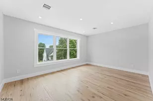 132 N 17th St, East Orange, NJ 07017 - Photo 13