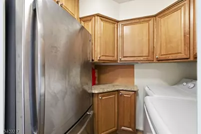 114 Henley Dr #114, Franklin Township, NJ 08873 - Photo 13