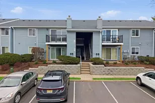 114 Henley Dr, Franklin Township, NJ 08873 - Photo 1