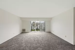 114 Henley Dr, Franklin Township, NJ 08873 - Photo 7