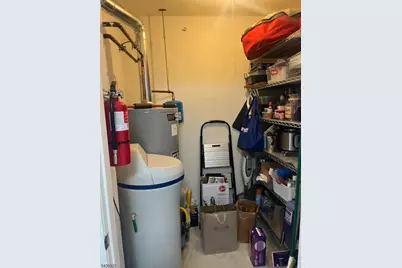 692 Honeybrook Cir #692, Lopatcong Township, NJ 08886 - Photo 9