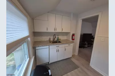 551 Spruce Ave #2 Fl, Garwood, NJ 07027 - Photo 11