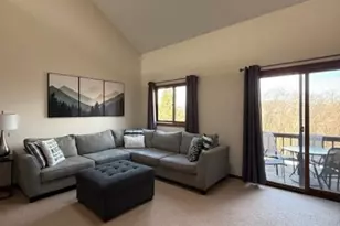 2 Stowe Ct, Vernon, NJ 07462 - Photo 1