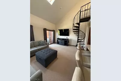 2 Stowe Ct #8, Vernon, NJ 07462 - Photo 3