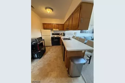 2 Stowe Ct #8, Vernon, NJ 07462 - Photo 5