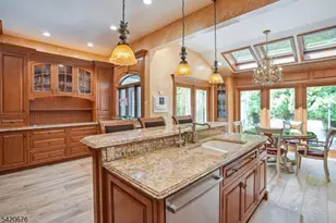 49 Cherokee Ct, Sparta Township, NJ 07871 - Photo 15