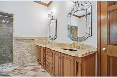 49 Cherokee Ct, Sparta Township, NJ 07871 - Photo 25