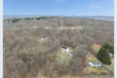 434 Charlestown Rd, Bethlehem Township, NJ 08827 - Photo 5