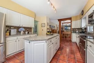 434 Charlestown Rd, Bethlehem Township, NJ 08827 - Photo 15