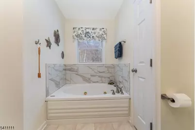 434 Charlestown Rd, Bethlehem Township, NJ 08827 - Photo 31