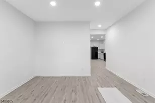 223 Pine St, Elizabeth, NJ 07206 - Photo 5