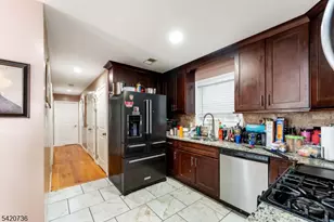 31 Spencer St, Elizabeth, NJ 07202 - Photo 7