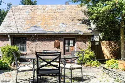 2 Harding Ter, Morristown, NJ 07960 - Photo 31