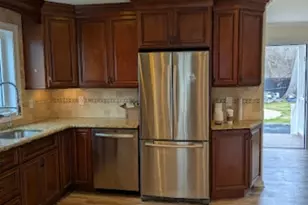 54 Riverview Cir, Little Falls Township, NJ 07424 - Photo 11