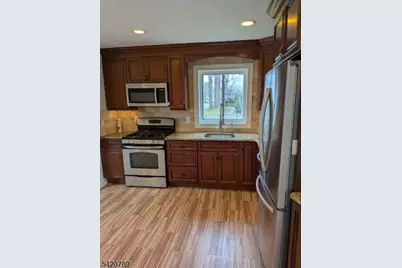 54 Riverview Cir, Little Falls Township, NJ 07424 - Photo 21