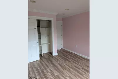 54 Riverview Cir, Little Falls Township, NJ 07424 - Photo 13