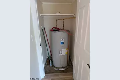 54 Riverview Cir, Little Falls Township, NJ 07424 - Photo 23