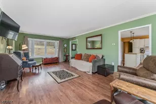 447 Bellwood Ave, Bethlehem Township, NJ 08802 - Photo 17