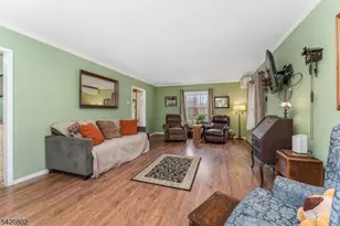 447 Bellwood Ave, Bethlehem Township, NJ 08802 - Photo 15