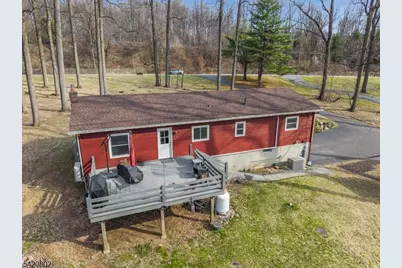 447 Bellwood Ave, Bethlehem Township, NJ 08802 - Photo 5