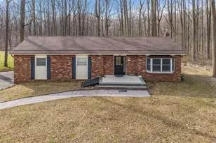 447 Bellwood Ave, Bethlehem Township, NJ 08802 - Photo 1