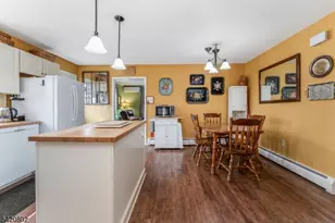 447 Bellwood Ave, Bethlehem Township, NJ 08802 - Photo 23