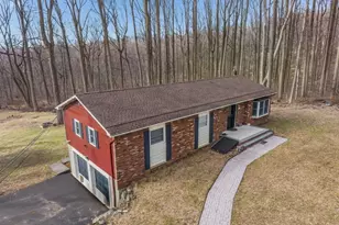 447 Bellwood Ave, Bethlehem Township, NJ 08802 - Photo 3