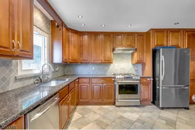 28 Edgehill Ave, Chatham, NJ 07928 - Photo 7