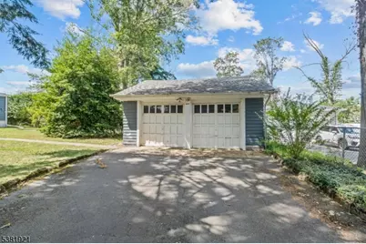 367 Highland Ave, Orange, NJ 07050 - Photo 29