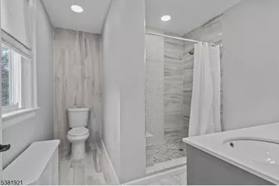 367 Highland Ave, Orange, NJ 07050 - Photo 15