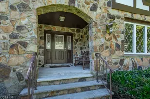 16 Manor Dr, Morris Township, NJ 07960 - Photo 3