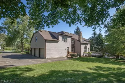 16 Manor Dr, Morris Township, NJ 07960 - Photo 37