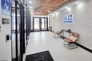 211 Baldwin Ave, Jersey City, NJ 07306 - Photo 9