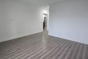 211 Baldwin Ave, Jersey City, NJ 07306 - Photo 17