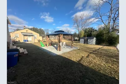 71 Washington Ave, Victory Gardens, NJ 07801 - Photo 5